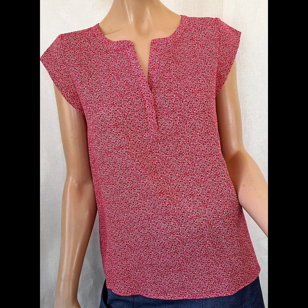 Joie lightweight print top red white XS